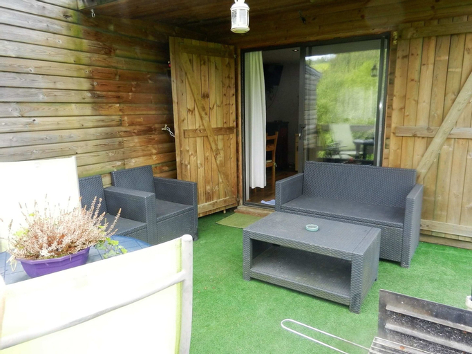 Sport & Beauty 5, The charm of a wooden chalet with a magnificent view, not far from Spa, Liège