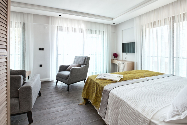 Bedroom 3, Casa Mimosa Hotel, Karaburun
