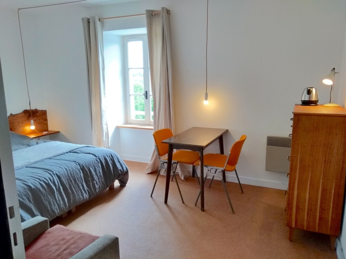 Bedroom 3, La Maison Folia, Manche