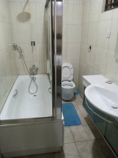 Bathroom 3, Sky Suites, Mushin