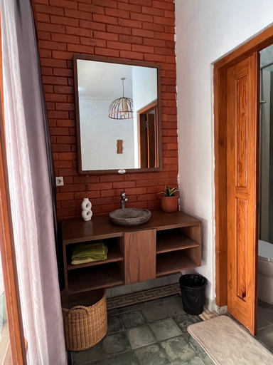 Bathroom 4, Eesa Villa Jogja with Private Pool, Sleman