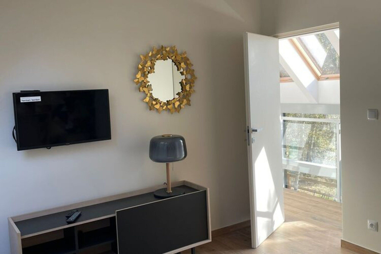 Room 3, Modern Holiday Home in Kamien With Garden, Wejherowo