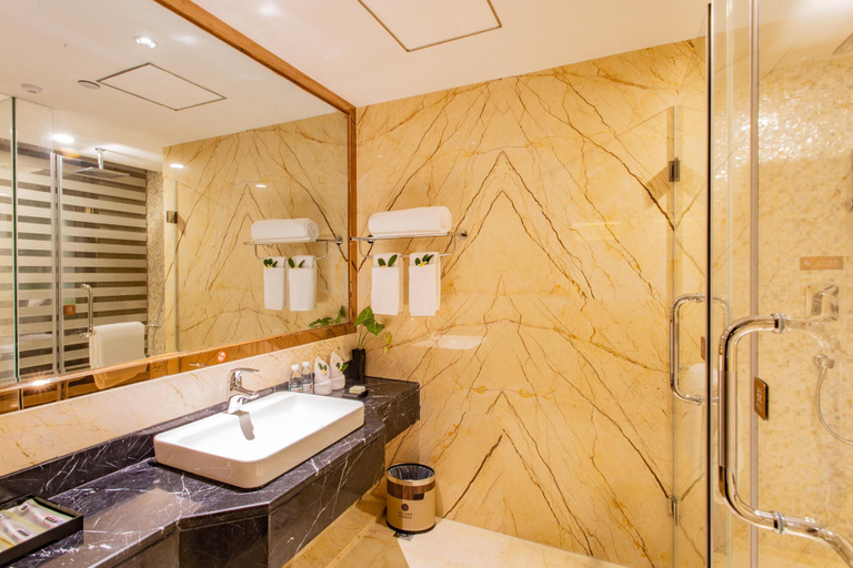 Bathroom 5, Yuexin Tomorrow Hotel Sanya, Sanya