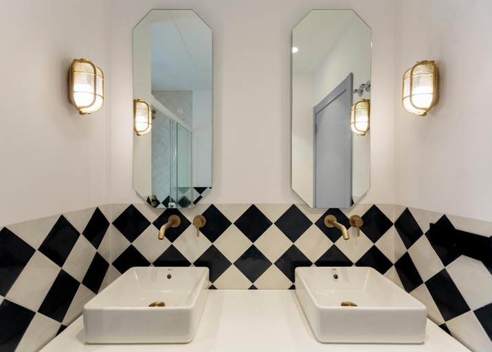Bathroom 3, Hotel Miramar Valencia, Valencia