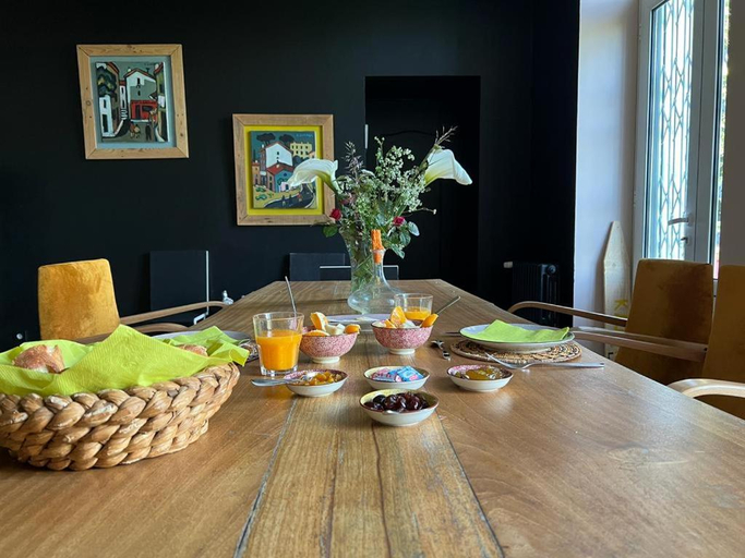 Food & Drinks 4, Chambre d'hote pres Bordeaux au chateau Camponac, Gironde