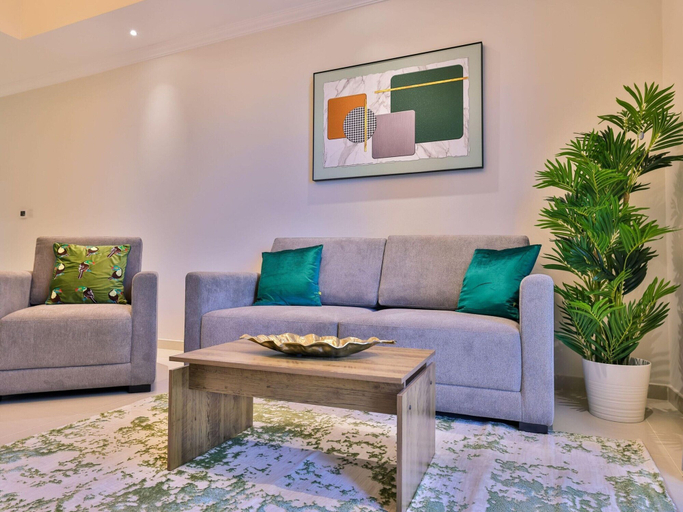 Living area 4, Luxe 1BR Fountain Burj Khalifa by Belvilla, Dubai