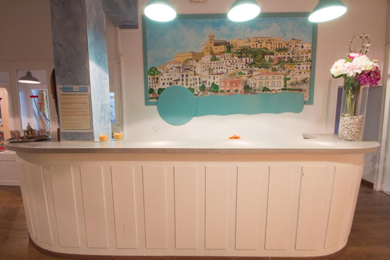 Public Area 2, Hostal Sunset Ibiza, Baleares