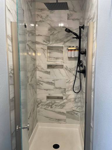 Bathroom 13