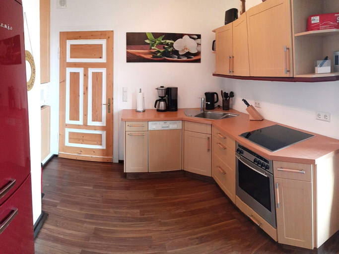 Others 4, Holiday Home in Bremm Near the Vineyards, Cochem-Zell