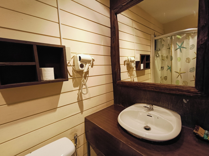 Bathroom 4, Inrawadee Resort, Pattaya