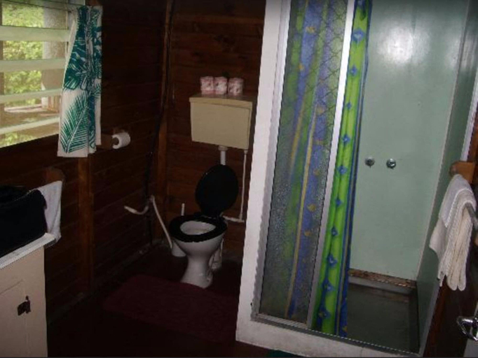 Bathroom, Vaiala Beach Cottages, Vaimauga West