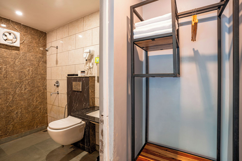 Bathroom 4, Moustache Rishikesh Riverside Resort, Garhwal
