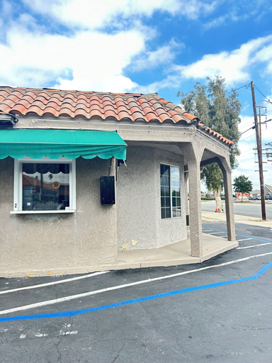 HYLAND MOTEL, Orange