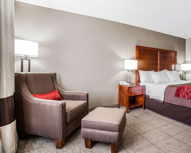 Bedroom 3, Comfort Inn & Suites Moberly, Randolph
