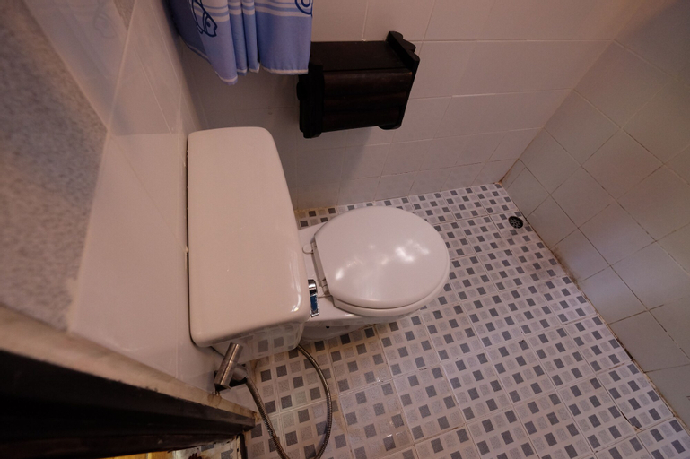 Bathroom 3