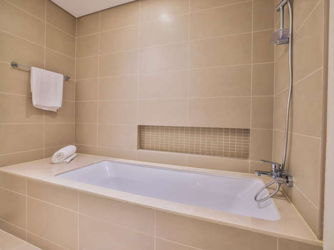 Bathroom 3, Luxury Marina View 2BR Flats Dubai by Belvilla, Dubai