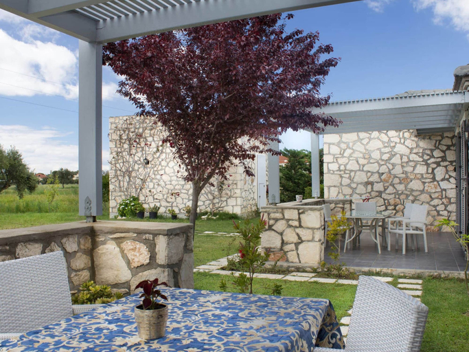 Others 5, Lovely Villa in Complex of 2 Separate Villas near Laganas Sandy Beach, Ionian Islands