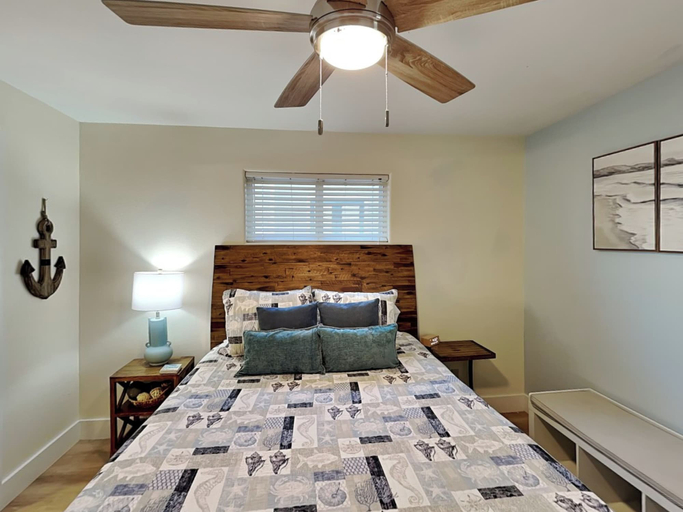 Bedroom 3, The Driftwood by Silver Sands Vacation Rentals, Nueces