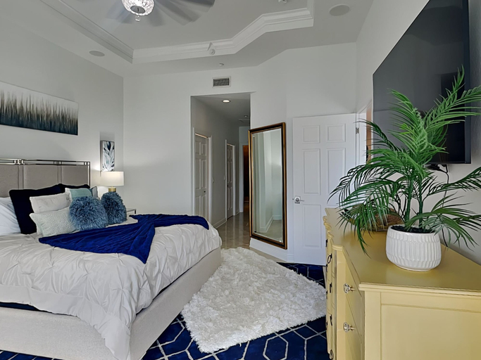 Bedroom 2, Brightwater 203 by Distinctive Beach Rentals, Pinellas