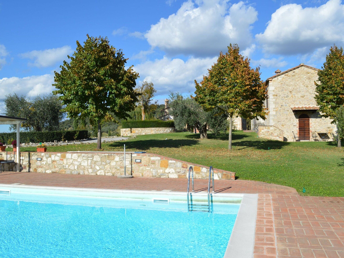 Pool 5, Montalceto Tuscan Nest, Siena