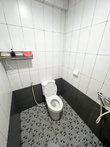 Bathroom 19