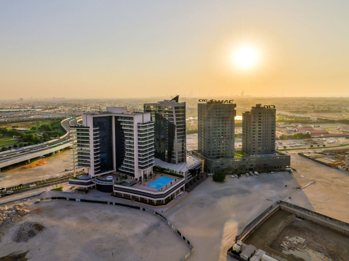 Pool, Business Bay Classic Studio by Belvilla, Dubai