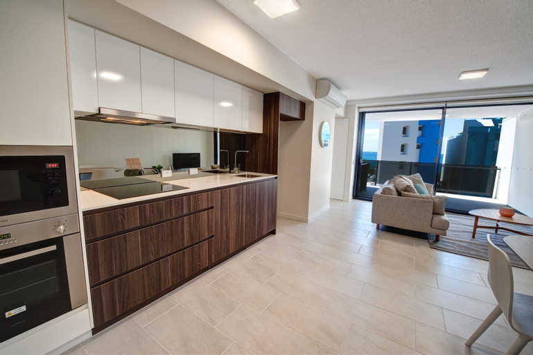 Dining Room 9