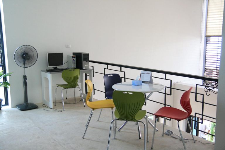 Others 5, Udee Bangkok, Phaya Thai