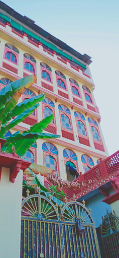 Others 4, Blue King, Jaipur