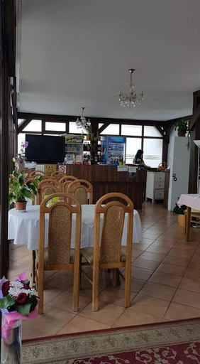 Food & Drinks, Pensiunea Clasic, Gherla