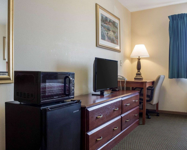 Others 5, Rodeway Inn West Fargo Main Ave., Cass