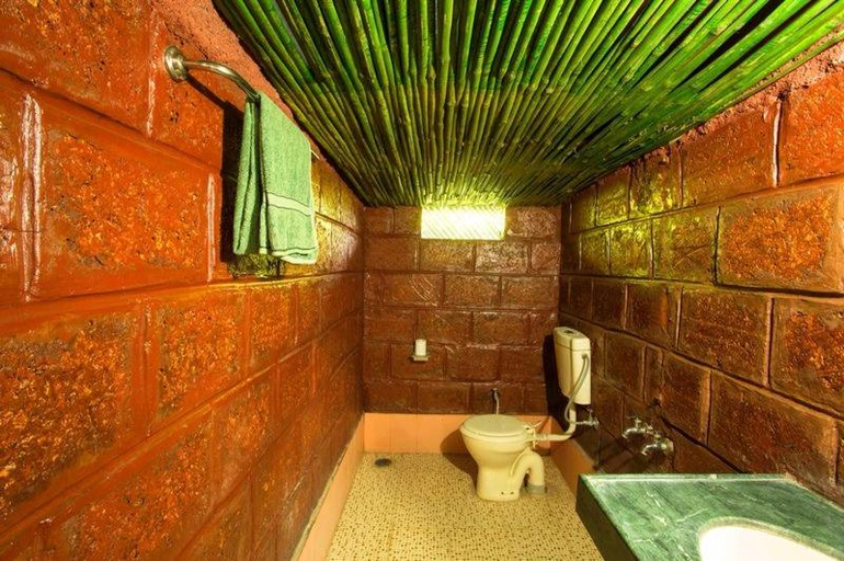 Bathroom 3, Anandvan Holiday Homes, Wai, Satara