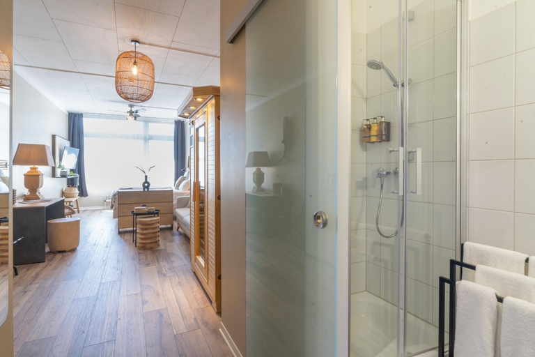 Bathroom 4, Aqua Hotel & Hostel, Konstanz