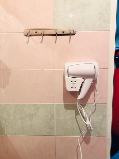 Bathroom 4, M&G Hostel and Tours, Yerevan