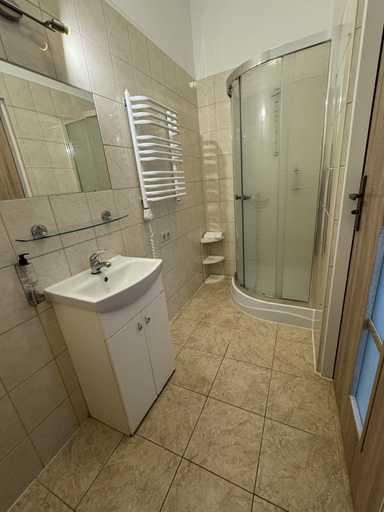 Bathroom 3, Iris Aparthotel, Kraków City