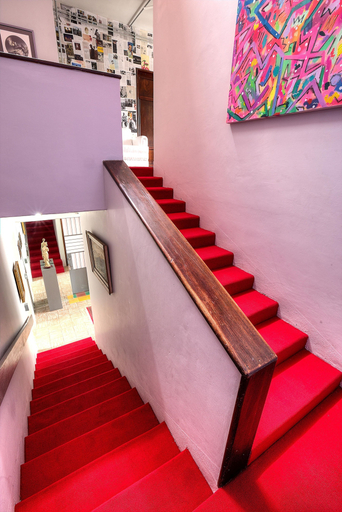 Others 5, Casa Bruselas 2, Guadalajara