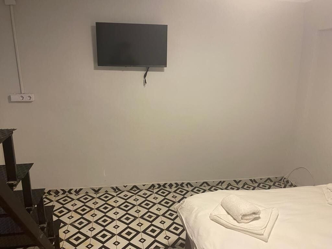 Bedroom 4, The Red Tent Cherry House, Beyoğlu