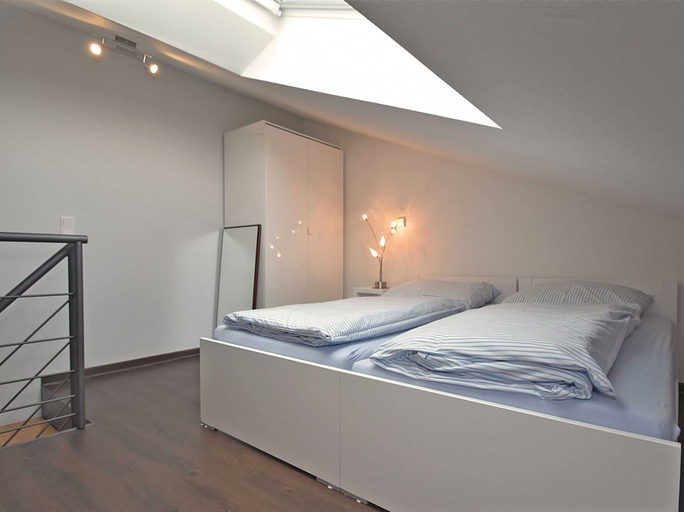 Bedroom, Das Kuenstlerhaus in Kammerstein, Roth