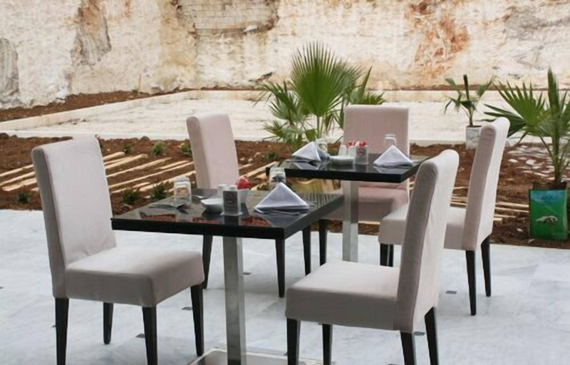 Food & Drinks 5, Crystal Hotel, Wadi Essier