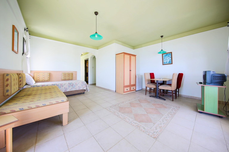 Bedroom 4, May Garden Club Hotel, Alanya