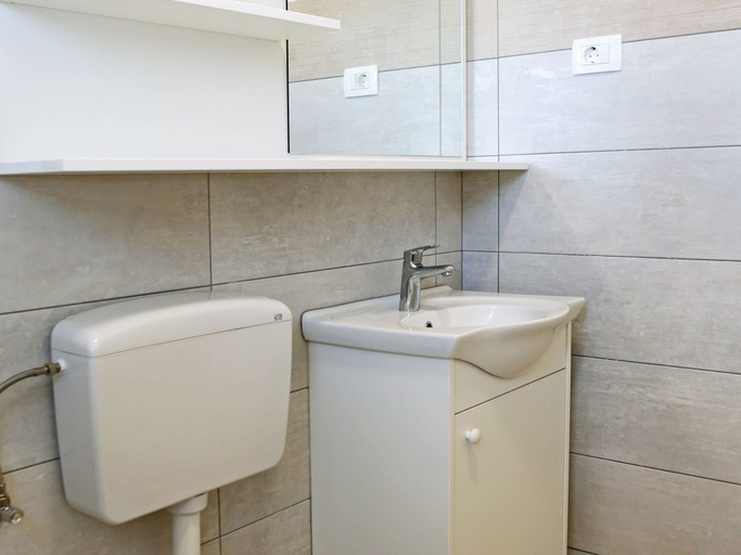 Bathroom 3, Modern Ground Floor Apartment With Private Terrace Near the Sea, Ražanac