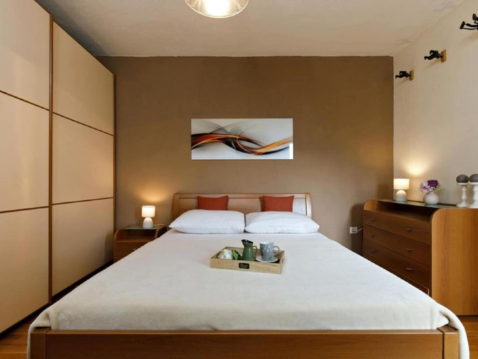 Bedroom 2, Charming Villa With Private Pool, Drniš
