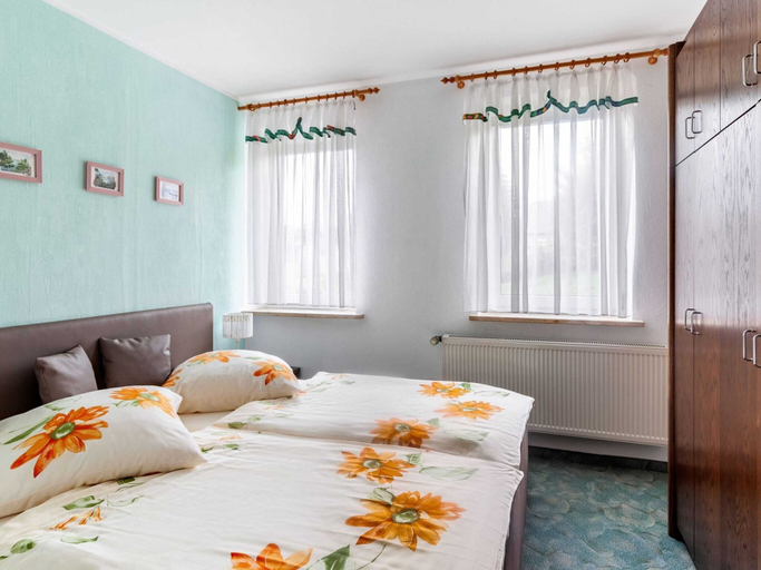 Bedroom 3, Idyllische Ferienwohnung in Lichtenhain, Sächsische Schweiz-Osterzgebirge