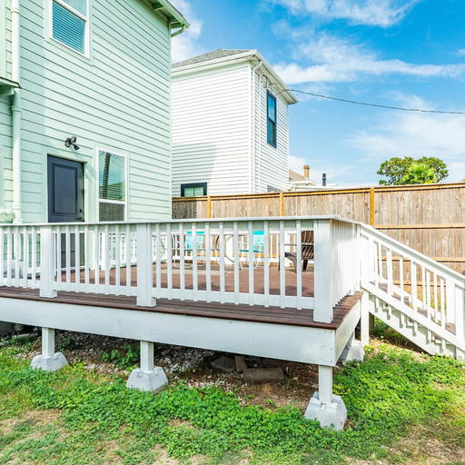 Room 4, Adventure Awaits Close to the Beach, Galveston