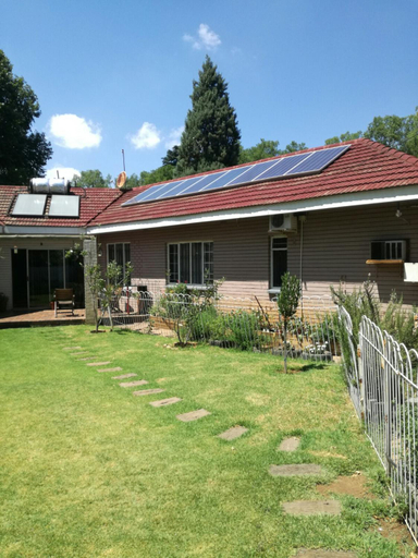 Others 5, Trinity Cottage, Sedibeng