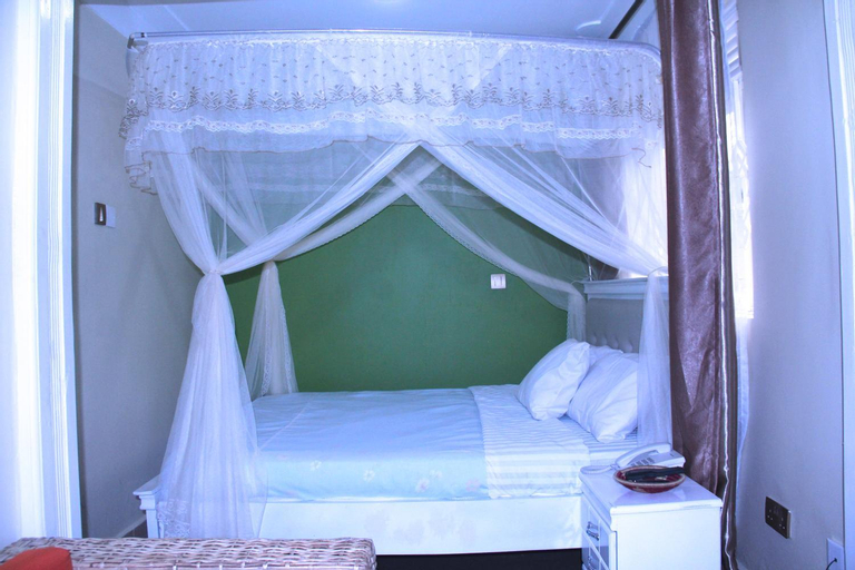 Bedroom 13