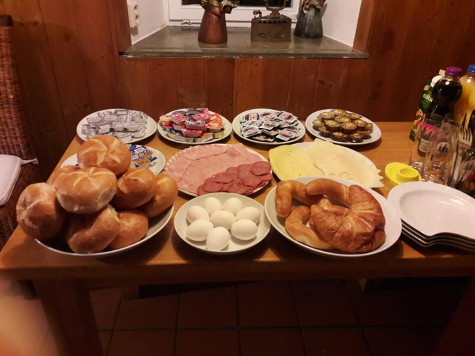 Food & Drinks 4, Pension Mois, Neustadt an der Waldnaab