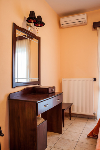 Bathroom 3, Filippion Hotel, East Macedonia and Thrace