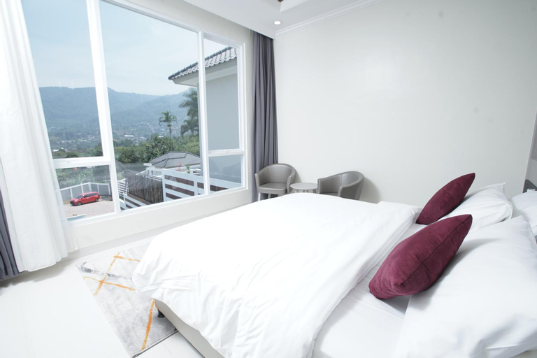 Bedroom 14