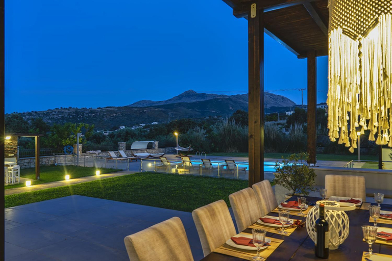 Food & Drinks 5, Villa Sfedami, Crete